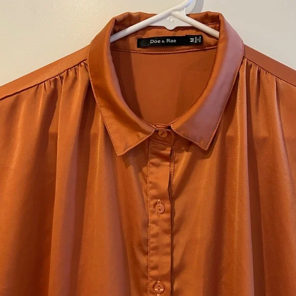 Doe & Rae Top - Picture 2 of 3